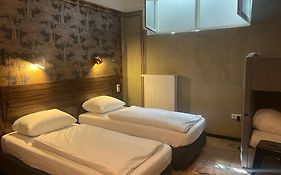 Koby Work&Stay Souterrain Apartment, Wifi&Komfort